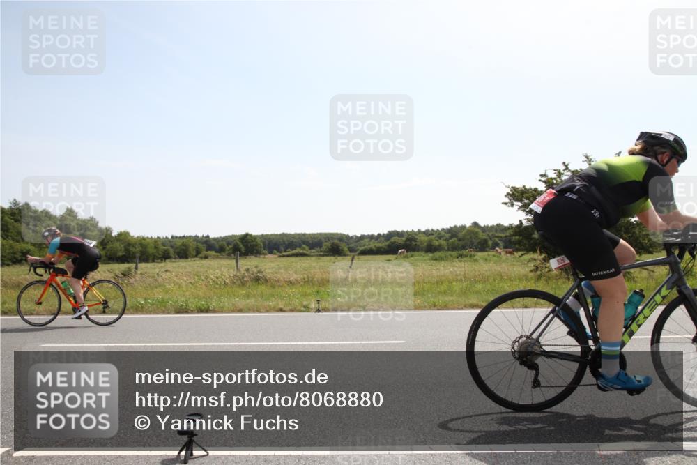 22.06.2025 - Viking Triathlon Yannick Fuchs http://msf.ph/oto/8068880 22.06.2025 11:30:34 Radfahren 41, 246, 268, 636 meine-sportfotos.de