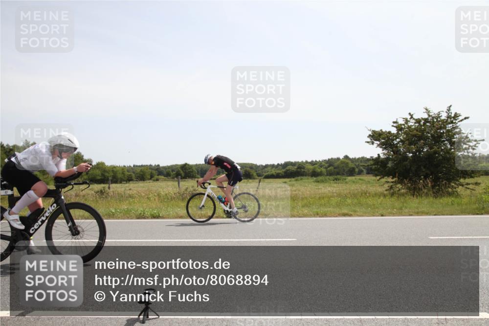 22.06.2025 - Viking Triathlon Yannick Fuchs http://msf.ph/oto/8068894 22.06.2025 12:05:40 Radfahren 47, 102, 158, 183, 485, 652 meine-sportfotos.de