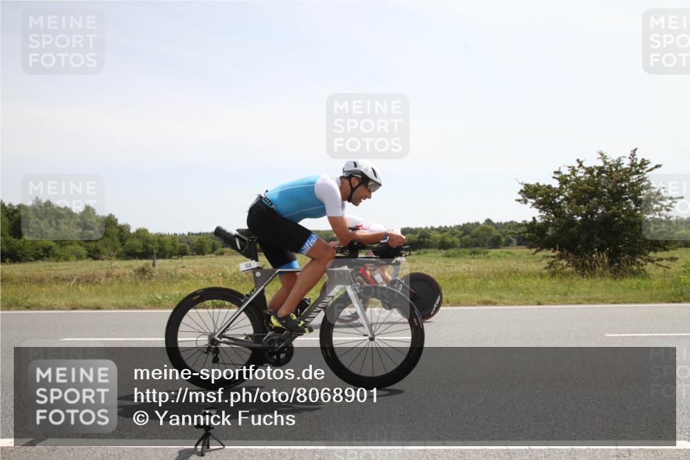 22.06.2025 - Viking Triathlon Yannick Fuchs http://msf.ph/oto/8068901 22.06.2025 12:05:42 Radfahren 47, 102, 145, 158, 176, 368, 485, 652 meine-sportfotos.de