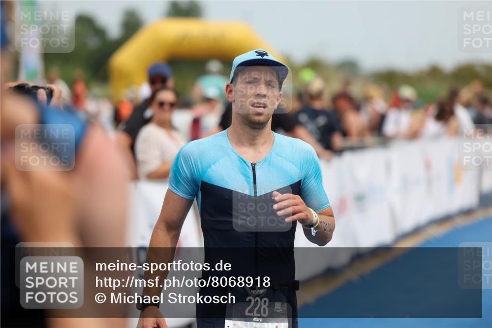 22.06.2025 - Viking Triathlon Michael Strokosch http://msf.ph/oto/8068918 22.06.2025 15:13:22 Ziel 228, 395, 415 meine-sportfotos.de