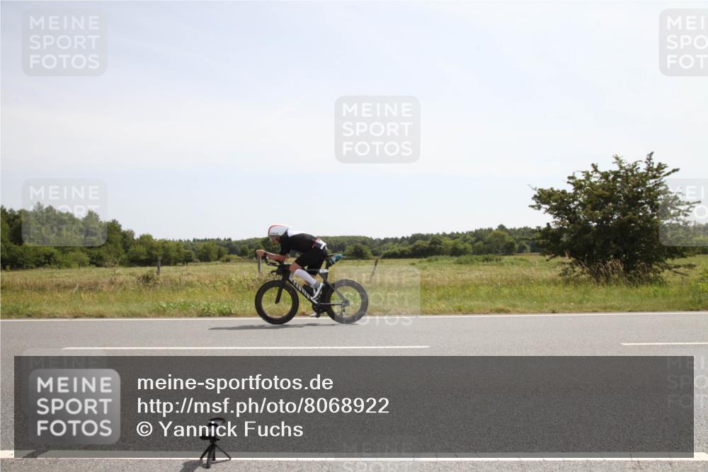 22.06.2025 - Viking Triathlon Yannick Fuchs http://msf.ph/oto/8068922 22.06.2025 12:05:47 Radfahren 145, 176, 368, 485, 543, 637 meine-sportfotos.de