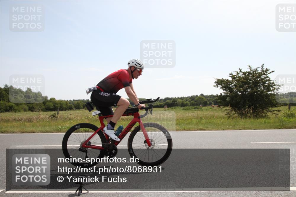 22.06.2025 - Viking Triathlon Yannick Fuchs http://msf.ph/oto/8068931 22.06.2025 11:30:57 Radfahren 329, 335, 408, 511 meine-sportfotos.de