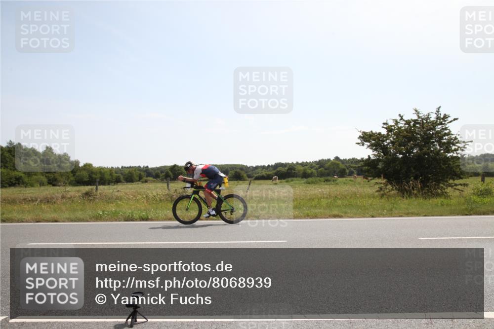 22.06.2025 - Viking Triathlon Yannick Fuchs http://msf.ph/oto/8068939 22.06.2025 11:31:01 Radfahren 44, 329, 335, 511, 535 meine-sportfotos.de