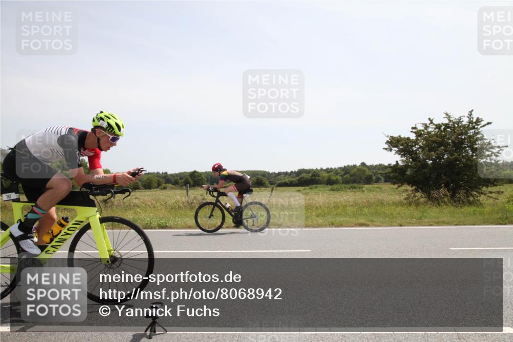 22.06.2025 - Viking Triathlon Yannick Fuchs http://msf.ph/oto/8068942 22.06.2025 12:05:53 Radfahren 20, 265, 387, 425, 637 meine-sportfotos.de