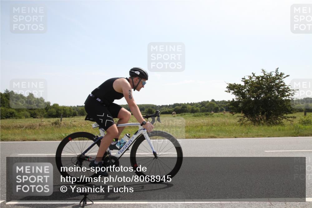 22.06.2025 - Viking Triathlon Yannick Fuchs http://msf.ph/oto/8068945 22.06.2025 11:31:02 Radfahren 44, 329, 335, 535 meine-sportfotos.de