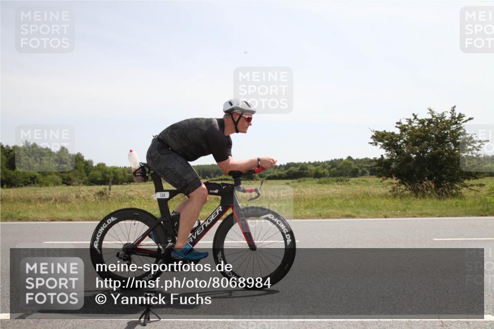 22.06.2025 - Viking Triathlon Yannick Fuchs http://msf.ph/oto/8068984 22.06.2025 12:06:06 Radfahren 70, 88, 134, 177, 300, 304, 447, 456 meine-sportfotos.de