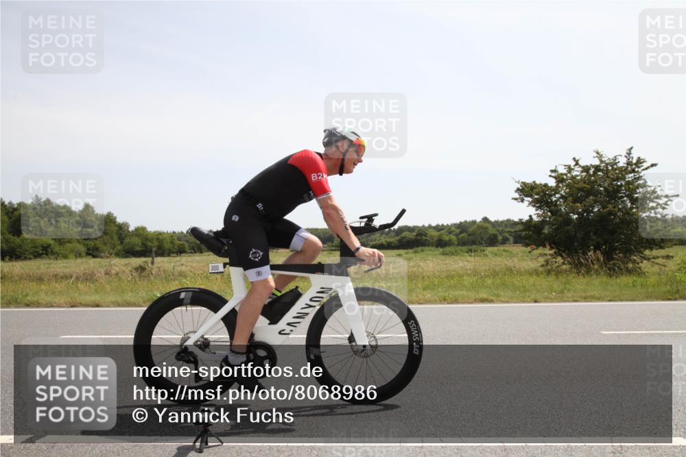 22.06.2025 - Viking Triathlon Yannick Fuchs http://msf.ph/oto/8068986 22.06.2025 12:06:07 Radfahren 70, 88, 134, 177, 300, 304, 323, 447, 456 meine-sportfotos.de