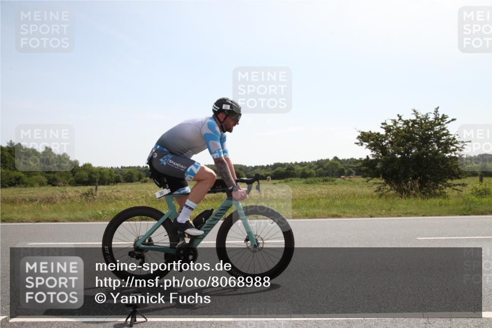 22.06.2025 - Viking Triathlon Yannick Fuchs http://msf.ph/oto/8068988 22.06.2025 11:31:31 Radfahren 54, 361, 440 meine-sportfotos.de