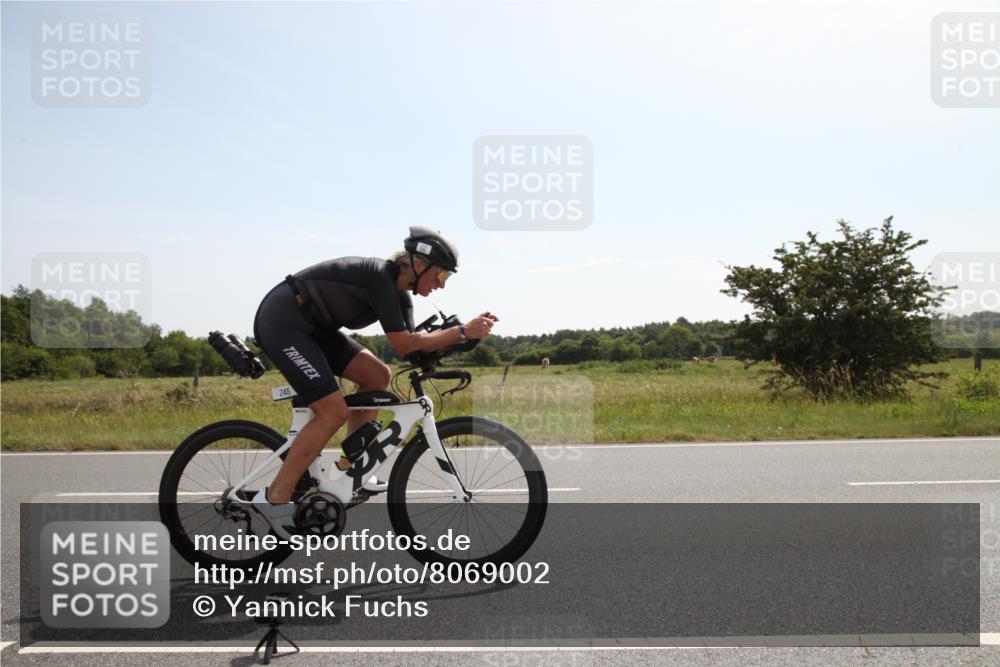 22.06.2025 - Viking Triathlon Yannick Fuchs http://msf.ph/oto/8069002 22.06.2025 11:31:40 Radfahren 245, 624 meine-sportfotos.de