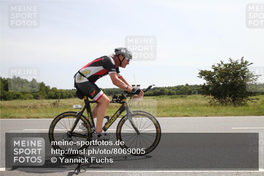 22.06.2025 - Viking Triathlon Yannick Fuchs http://msf.ph/oto/8069005 22.06.2025 12:06:11 Radfahren 70, 208, 300, 323 meine-sportfotos.de