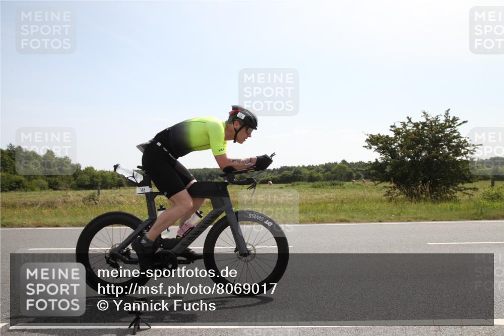 22.06.2025 - Viking Triathlon Yannick Fuchs http://msf.ph/oto/8069017 22.06.2025 11:31:58 Radfahren 148, 189, 340, 341 meine-sportfotos.de