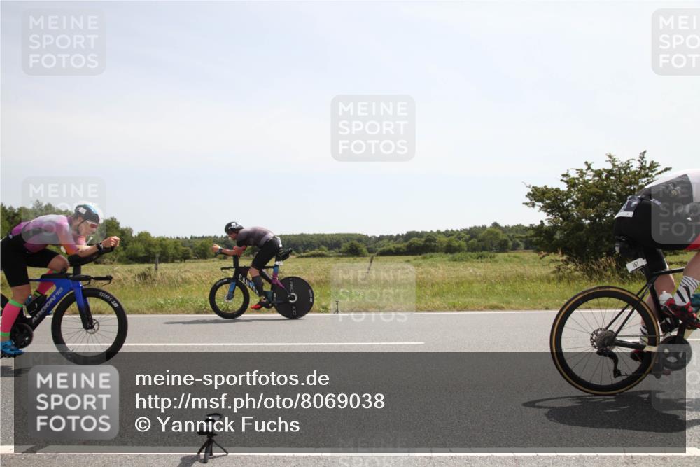 22.06.2025 - Viking Triathlon Yannick Fuchs http://msf.ph/oto/8069038 22.06.2025 12:06:27 Radfahren 76, 161, 215, 289, 367, 372 meine-sportfotos.de