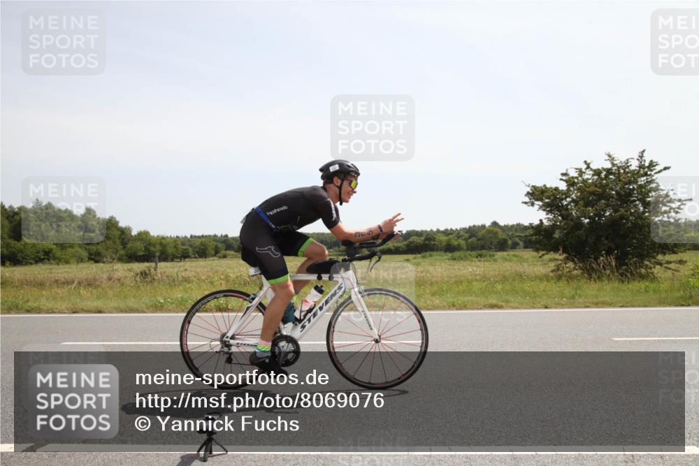 22.06.2025 - Viking Triathlon Yannick Fuchs http://msf.ph/oto/8069076 22.06.2025 12:06:52 Radfahren 365, 398, 466 meine-sportfotos.de