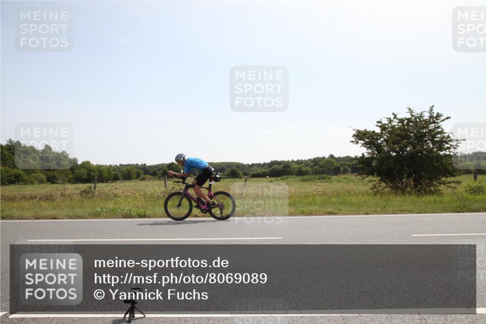 22.06.2025 - Viking Triathlon Yannick Fuchs http://msf.ph/oto/8069089 22.06.2025 11:32:27 Radfahren 237, 311 meine-sportfotos.de