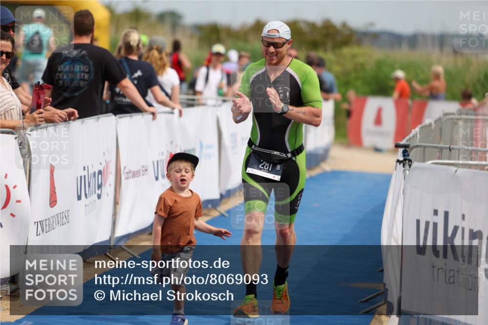 22.06.2025 - Viking Triathlon Michael Strokosch http://msf.ph/oto/8069093 22.06.2025 15:14:33 Ziel 281 meine-sportfotos.de