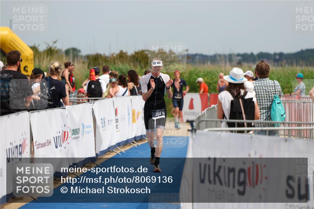 22.06.2025 - Viking Triathlon Michael Strokosch http://msf.ph/oto/8069136 22.06.2025 15:14:52 Ziel 264 meine-sportfotos.de