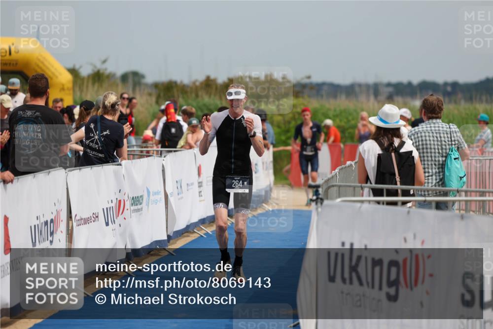 22.06.2025 - Viking Triathlon Michael Strokosch http://msf.ph/oto/8069143 22.06.2025 15:14:53 Ziel 264 meine-sportfotos.de