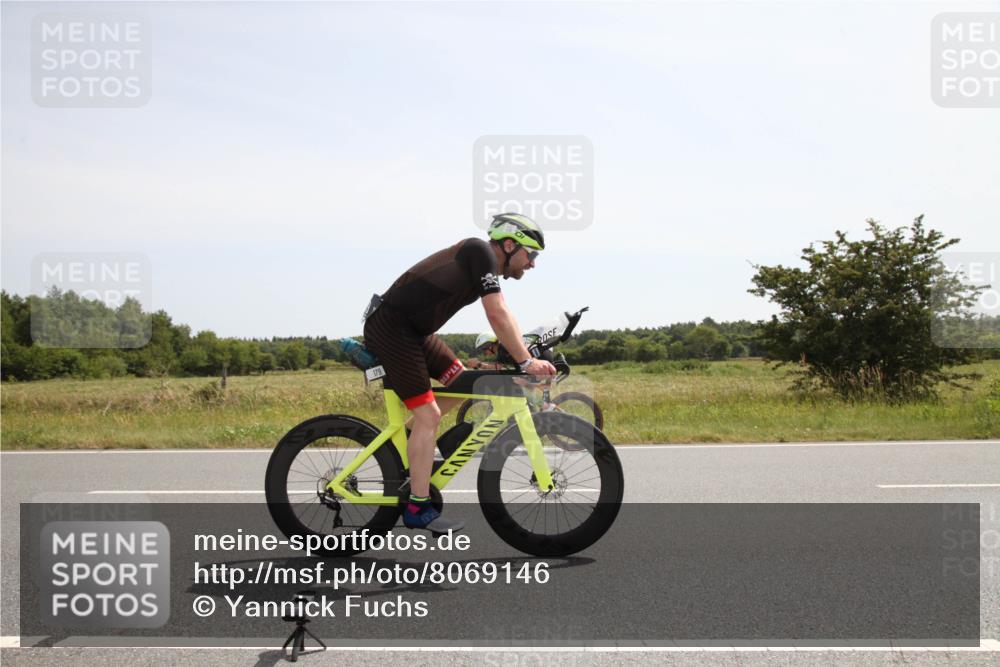 22.06.2025 - Viking Triathlon Yannick Fuchs http://msf.ph/oto/8069146 22.06.2025 12:07:43 Radfahren 11, 33, 179, 420 meine-sportfotos.de