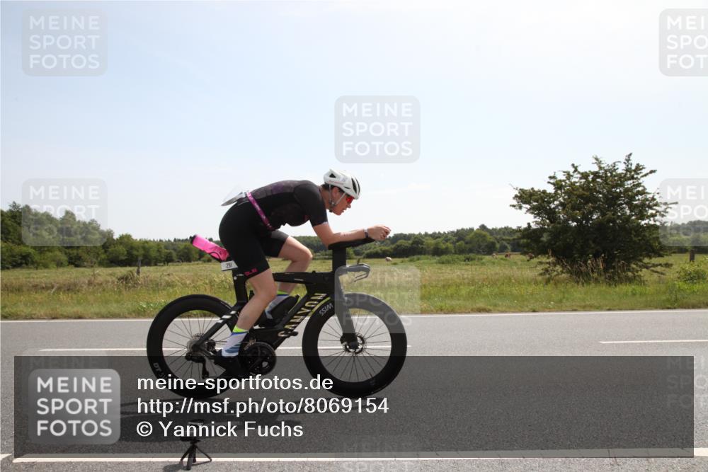 22.06.2025 - Viking Triathlon Yannick Fuchs http://msf.ph/oto/8069154 22.06.2025 11:32:58 Radfahren 128, 291, 309 meine-sportfotos.de