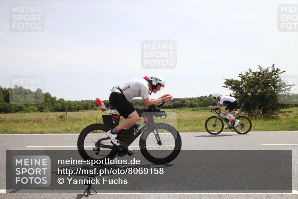 22.06.2025 - Viking Triathlon Yannick Fuchs http://msf.ph/oto/8069158 22.06.2025 12:07:48 Radfahren 97, 556 meine-sportfotos.de