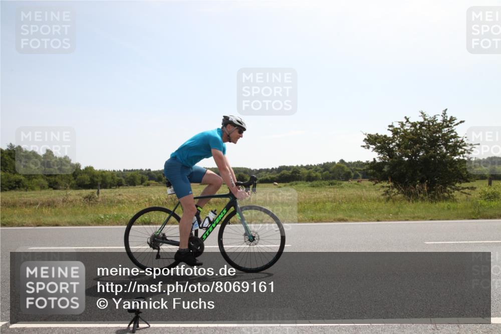 22.06.2025 - Viking Triathlon Yannick Fuchs http://msf.ph/oto/8069161 22.06.2025 11:33:00 Radfahren 95, 128, 291 meine-sportfotos.de