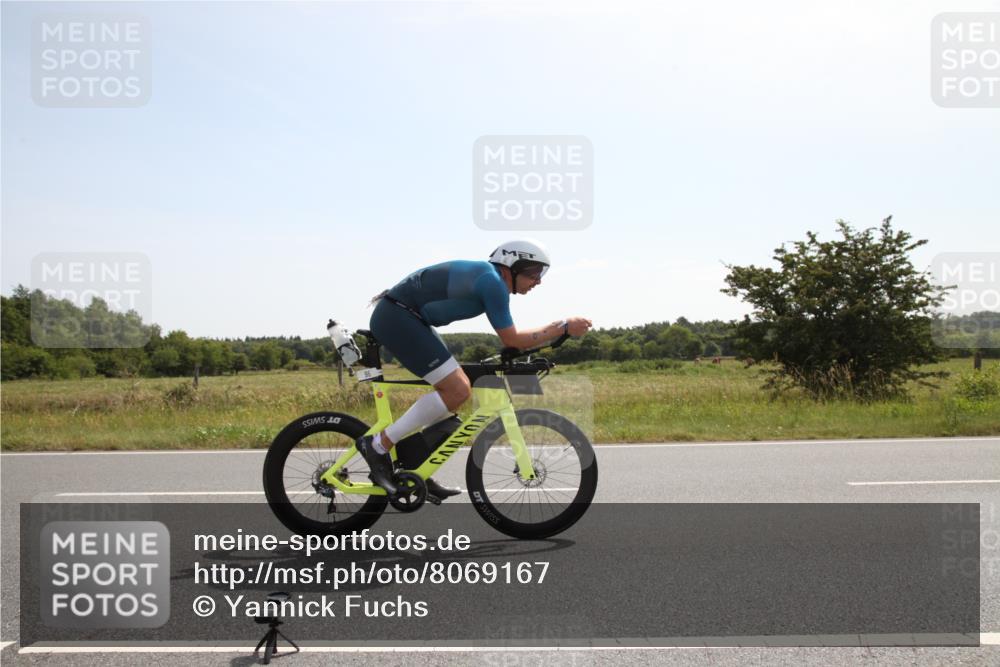 22.06.2025 - Viking Triathlon Yannick Fuchs http://msf.ph/oto/8069167 22.06.2025 11:33:03 Radfahren 95, 128, 287, 291 meine-sportfotos.de