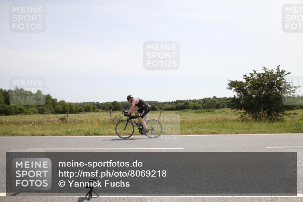 22.06.2025 - Viking Triathlon Yannick Fuchs http://msf.ph/oto/8069218 22.06.2025 12:08:16 Radfahren 29, 144, 228, 633 meine-sportfotos.de