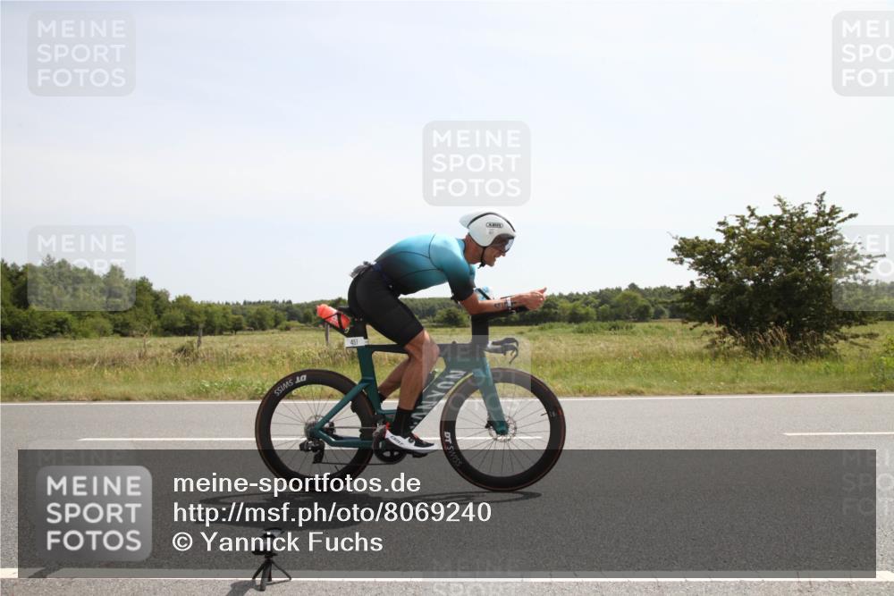 22.06.2025 - Viking Triathlon Yannick Fuchs http://msf.ph/oto/8069240 22.06.2025 12:08:21 Radfahren 34, 46, 164, 297, 321, 451, 633 meine-sportfotos.de