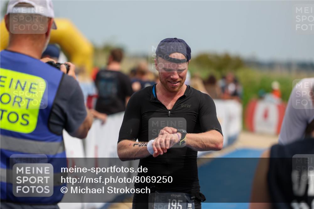 22.06.2025 - Viking Triathlon Michael Strokosch http://msf.ph/oto/8069250 22.06.2025 15:15:16 Ziel 195 meine-sportfotos.de
