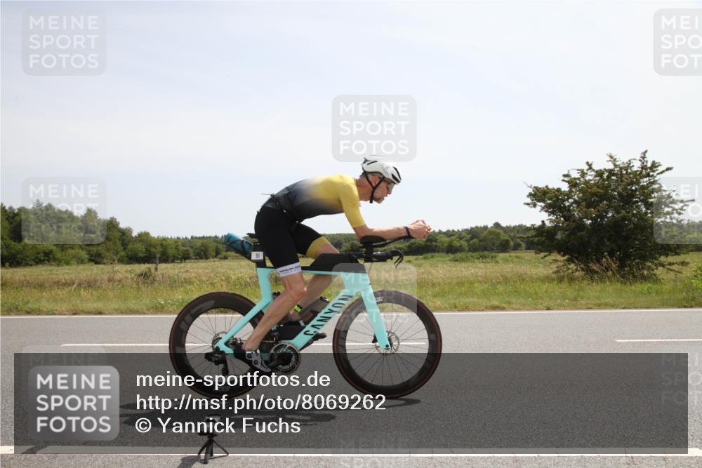 22.06.2025 - Viking Triathlon Yannick Fuchs http://msf.ph/oto/8069262 22.06.2025 12:08:30 Radfahren 91, 192 meine-sportfotos.de