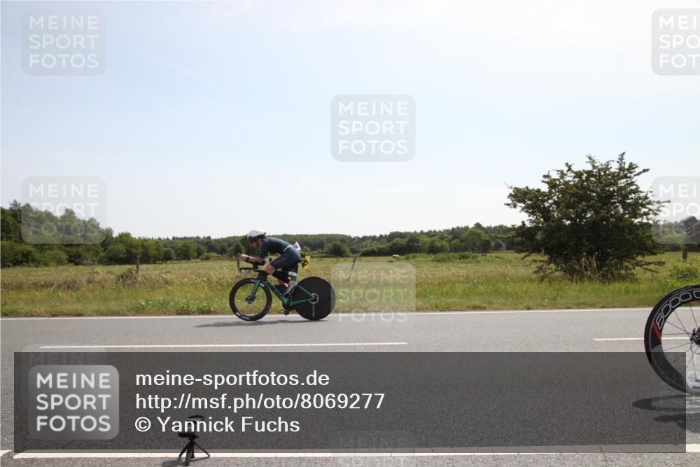 22.06.2025 - Viking Triathlon Yannick Fuchs http://msf.ph/oto/8069277 22.06.2025 11:34:05 Radfahren 65, 184, 199, 327, 369, 621 meine-sportfotos.de