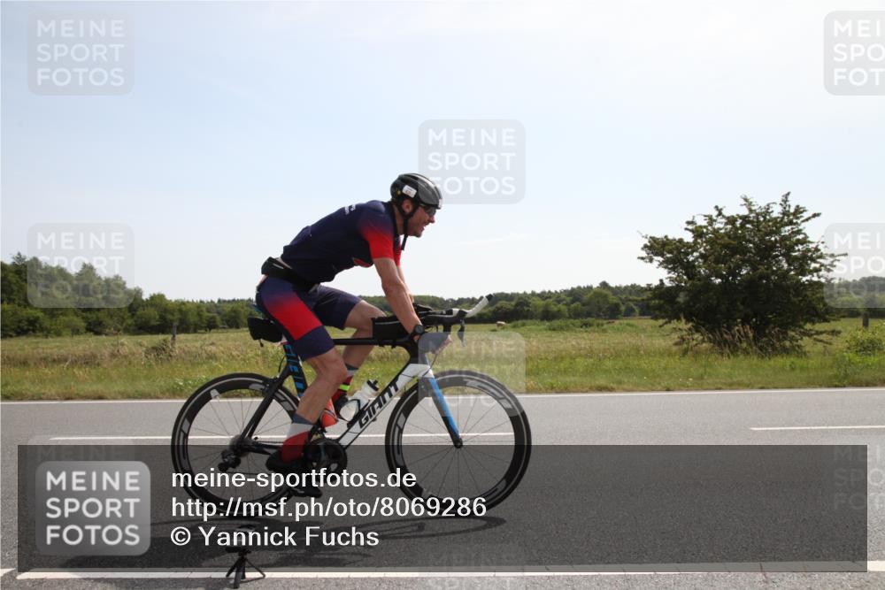 22.06.2025 - Viking Triathlon Yannick Fuchs http://msf.ph/oto/8069286 22.06.2025 11:34:08 Radfahren 65, 66, 184, 186, 199, 327, 369, 621 meine-sportfotos.de