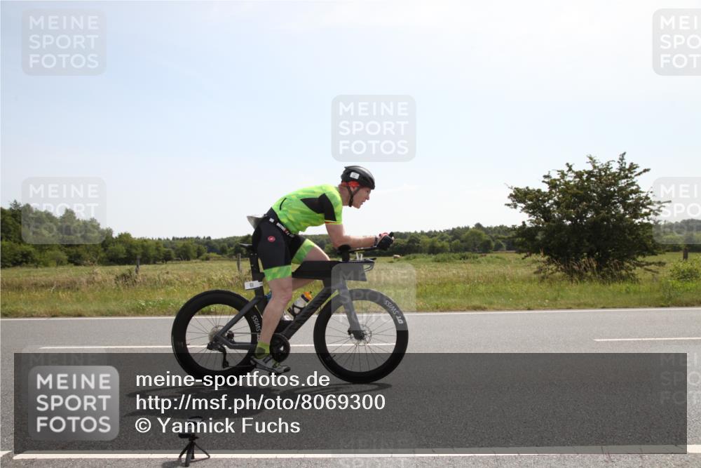 22.06.2025 - Viking Triathlon Yannick Fuchs http://msf.ph/oto/8069300 22.06.2025 11:34:09 Radfahren 65, 66, 186, 199, 369, 621 meine-sportfotos.de