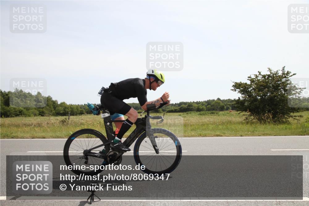 22.06.2025 - Viking Triathlon Yannick Fuchs http://msf.ph/oto/8069347 22.06.2025 12:09:28 Radfahren 31, 195, 383, 446 meine-sportfotos.de