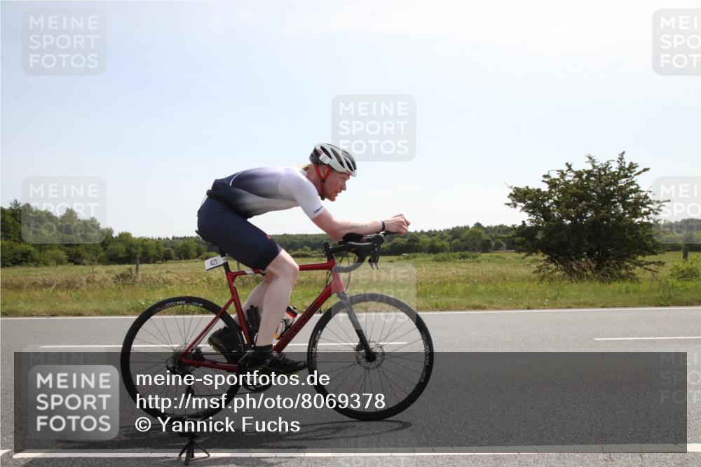 22.06.2025 - Viking Triathlon Yannick Fuchs http://msf.ph/oto/8069378 22.06.2025 11:34:46 Radfahren 421, 613, 616 meine-sportfotos.de