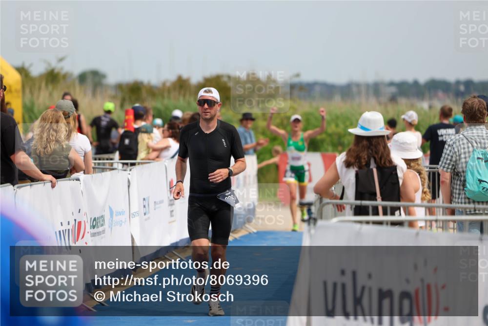 22.06.2025 - Viking Triathlon Michael Strokosch http://msf.ph/oto/8069396 22.06.2025 15:16:28 Ziel 266, 630 meine-sportfotos.de