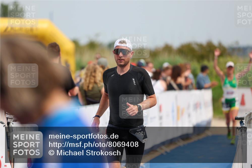 22.06.2025 - Viking Triathlon Michael Strokosch http://msf.ph/oto/8069408 22.06.2025 15:16:30 Ziel 162, 266 meine-sportfotos.de
