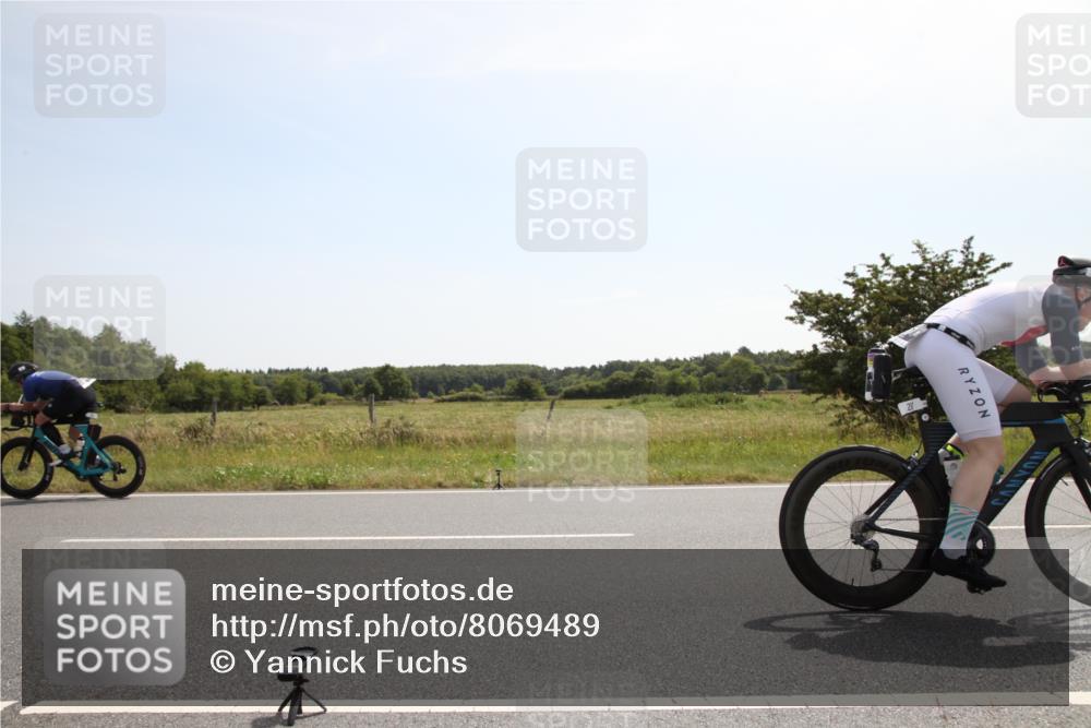 22.06.2025 - Viking Triathlon Yannick Fuchs http://msf.ph/oto/8069489 22.06.2025 11:36:06 Radfahren 124, 214, 217, 464, 492 meine-sportfotos.de