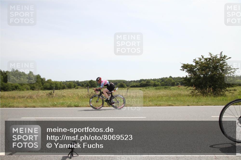 22.06.2025 - Viking Triathlon Yannick Fuchs http://msf.ph/oto/8069523 22.06.2025 12:09:42 Radfahren 402, 422, 495, 605 meine-sportfotos.de