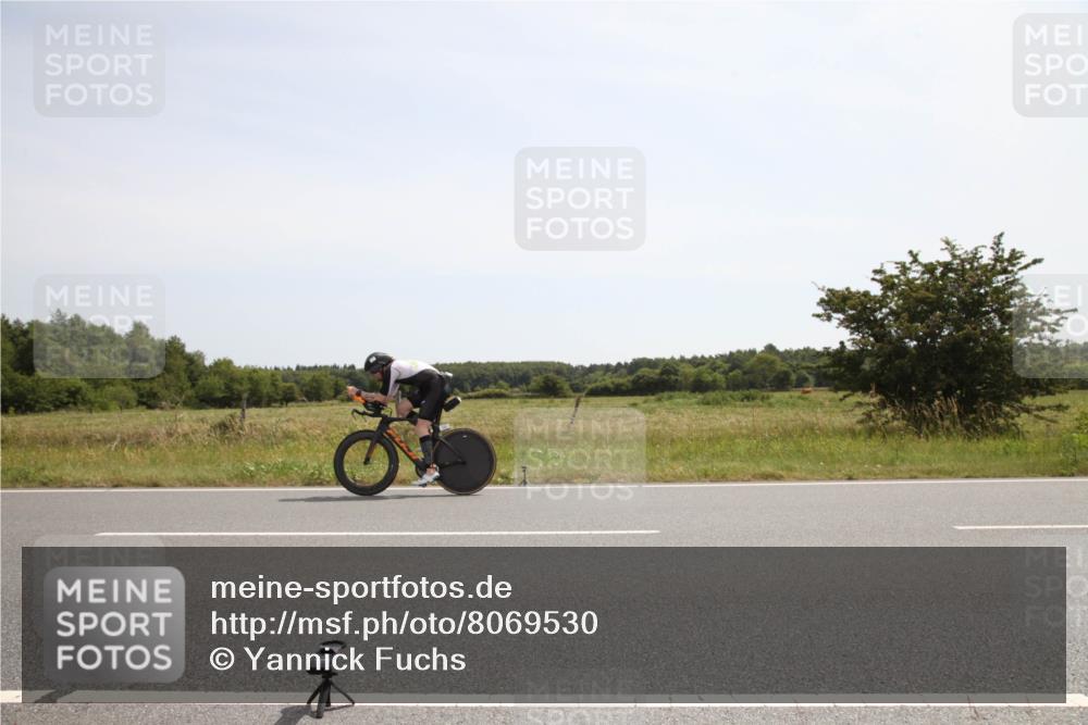 22.06.2025 - Viking Triathlon Yannick Fuchs http://msf.ph/oto/8069530 22.06.2025 12:09:52 Radfahren 310, 341 meine-sportfotos.de