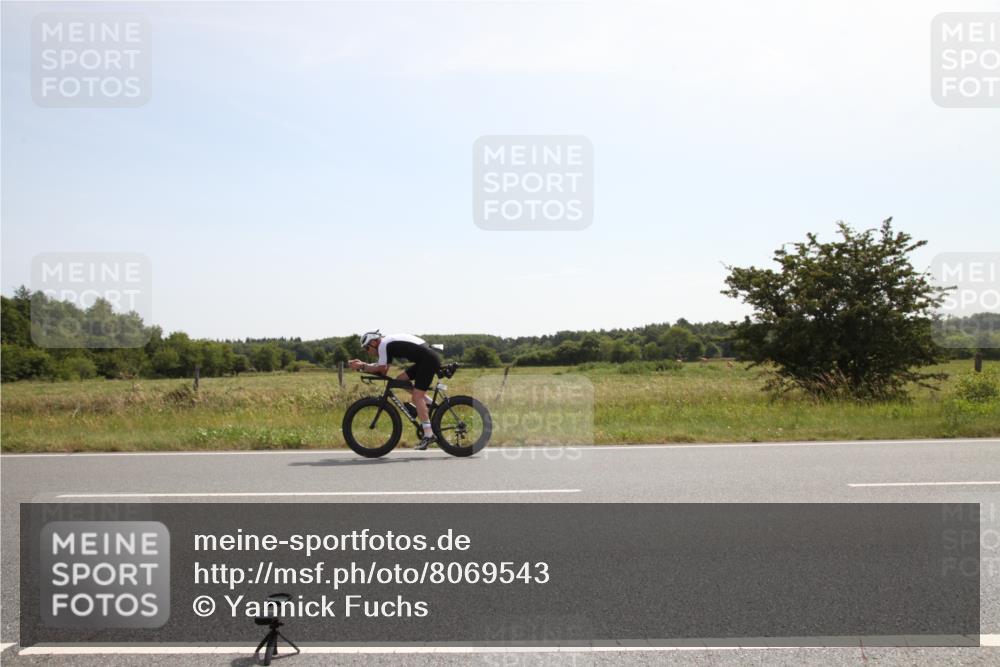22.06.2025 - Viking Triathlon Yannick Fuchs http://msf.ph/oto/8069543 22.06.2025 11:36:27 Radfahren 193, 207, 514 meine-sportfotos.de