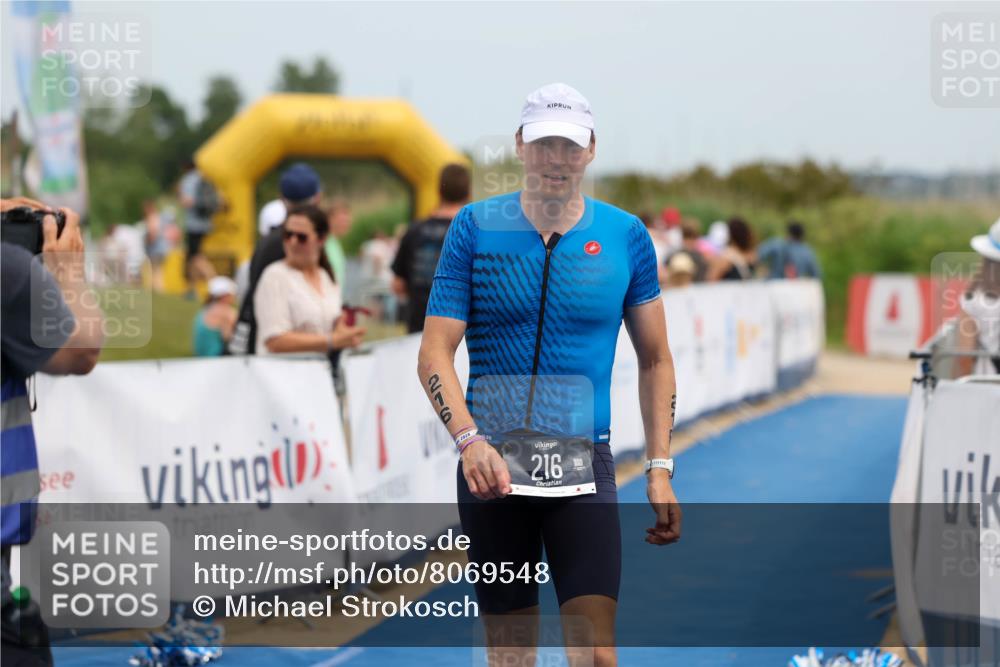 22.06.2025 - Viking Triathlon Michael Strokosch http://msf.ph/oto/8069548 22.06.2025 15:17:36 Ziel 216 meine-sportfotos.de