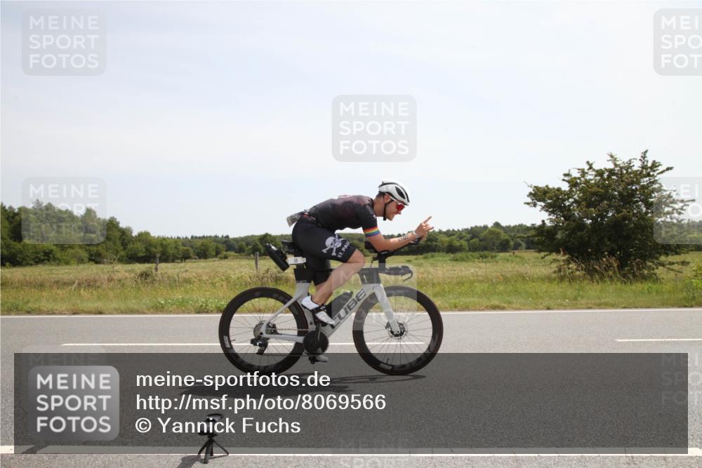 22.06.2025 - Viking Triathlon Yannick Fuchs http://msf.ph/oto/8069566 22.06.2025 12:10:10 Radfahren 57, 59, 313 meine-sportfotos.de