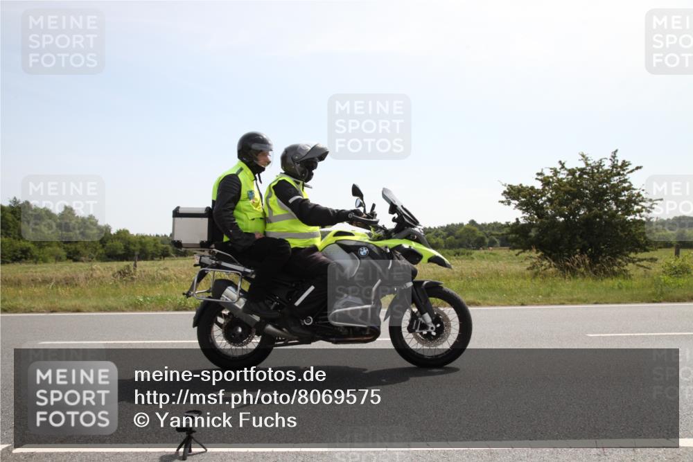 22.06.2025 - Viking Triathlon Yannick Fuchs http://msf.ph/oto/8069575 22.06.2025 11:36:55 Radfahren 443, 491 meine-sportfotos.de