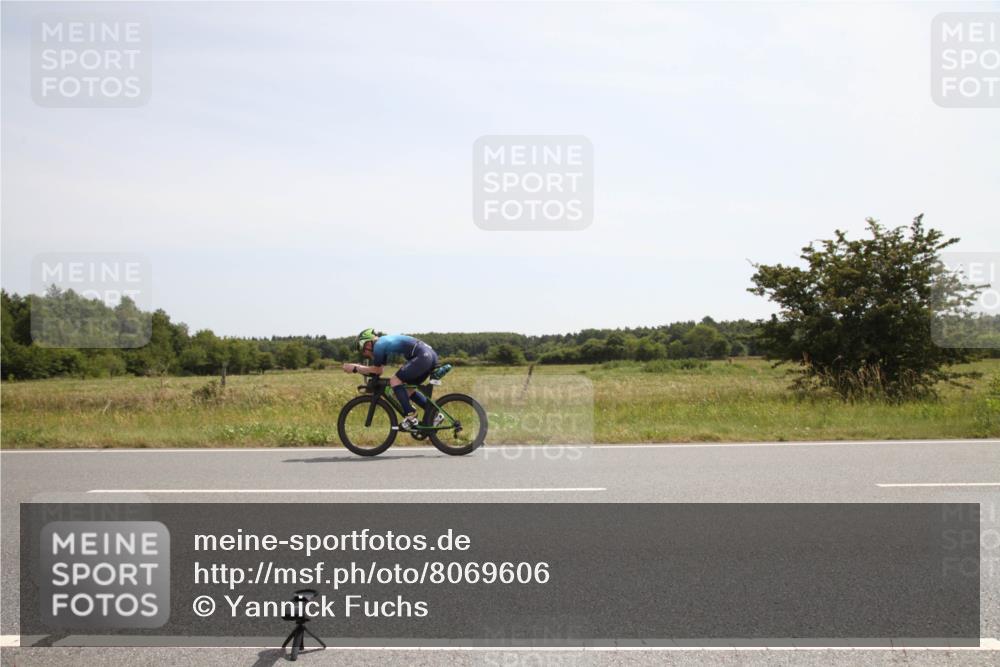22.06.2025 - Viking Triathlon Yannick Fuchs http://msf.ph/oto/8069606 22.06.2025 12:10:29 Radfahren 363, 662 meine-sportfotos.de