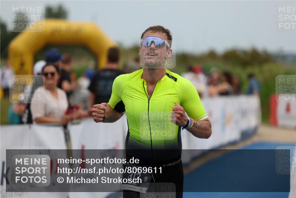 22.06.2025 - Viking Triathlon Michael Strokosch http://msf.ph/oto/8069611 22.06.2025 15:18:00 Ziel 312 meine-sportfotos.de