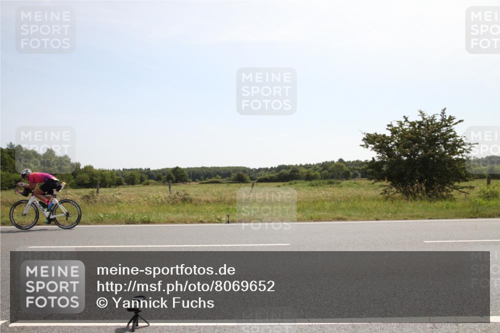 22.06.2025 - Viking Triathlon Yannick Fuchs http://msf.ph/oto/8069652 22.06.2025 11:37:27 Radfahren 63, 602, 630, 631 meine-sportfotos.de