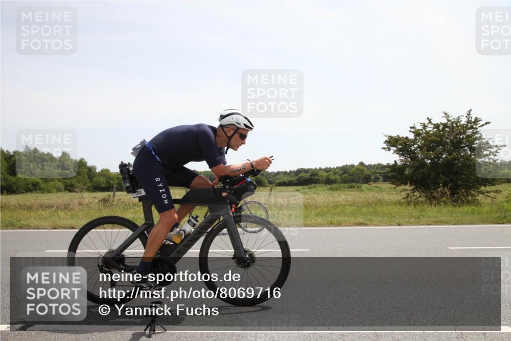 22.06.2025 - Viking Triathlon Yannick Fuchs http://msf.ph/oto/8069716 22.06.2025 12:11:28 Radfahren 114, 204, 235, 389, 490, 623 meine-sportfotos.de