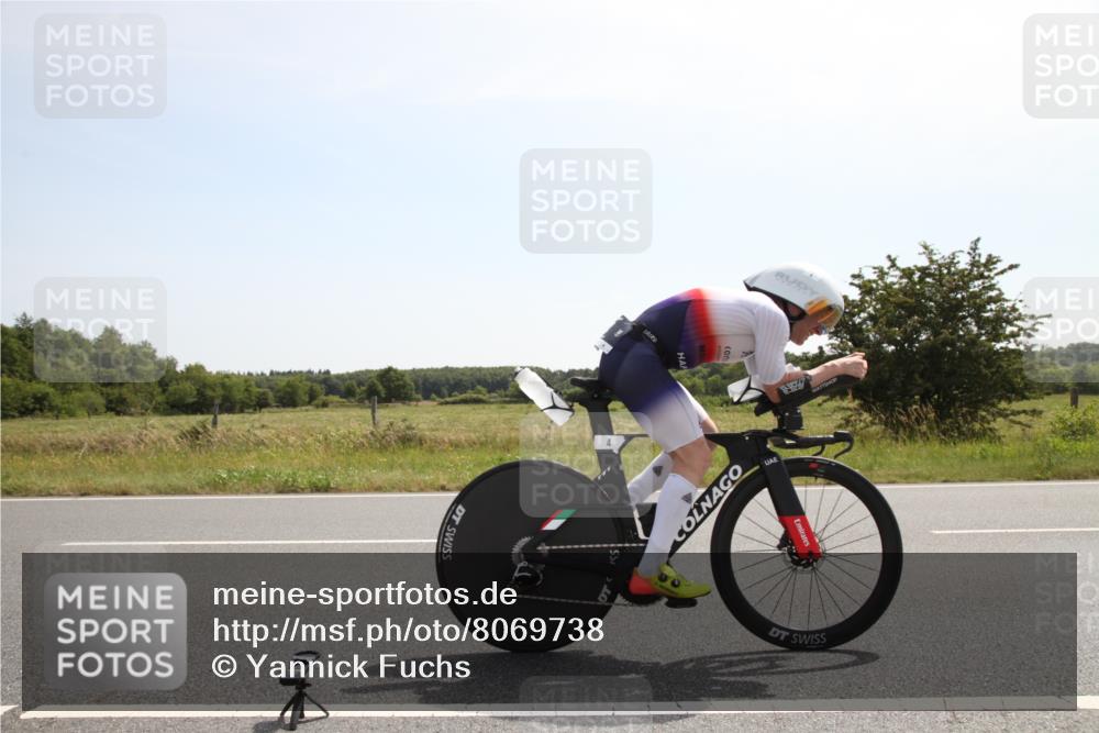 22.06.2025 - Viking Triathlon Yannick Fuchs http://msf.ph/oto/8069738 22.06.2025 11:38:06 Radfahren 4, 71, 480, 629 meine-sportfotos.de