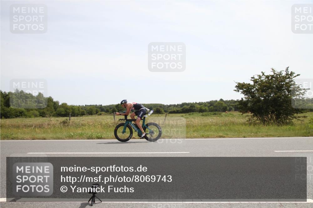 22.06.2025 - Viking Triathlon Yannick Fuchs http://msf.ph/oto/8069743 22.06.2025 12:11:42 Radfahren 13, 173, 314, 340, 427, 444, 458, 604 meine-sportfotos.de